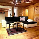 Apartment Comfortable And Modern In Zernez