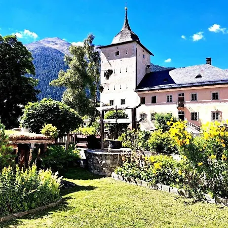 Comfortable And Modern In * Zernez